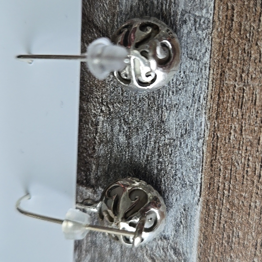 NWT designer earrings. - Picture 3 of 4